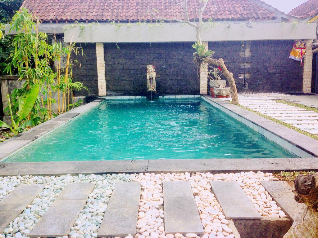 Ayu Bungalow 2 Ubud  Exterior photo
